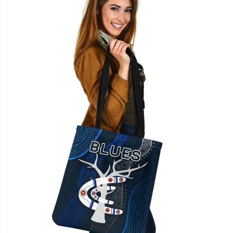 Australian Football League store - Loyal fans of Carlton Blues's Tote Bag:vintage Australian Football League suit,uniform,apparel,shirts,merch,hoodie,jackets,shorts,sweatshirt,outfits,clothes