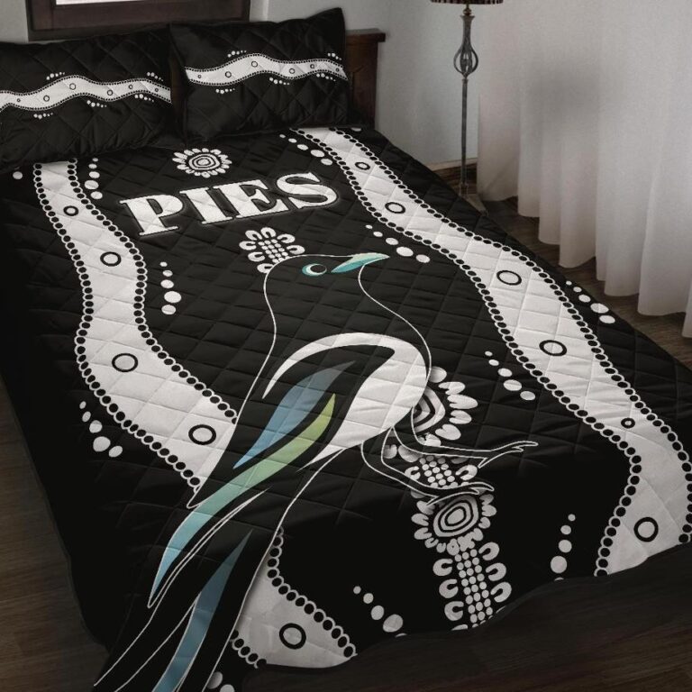 Australian Football League store - Loyal fans of Collingwood Football Club's Quilt + 1/2 Pillow Cases:vintage Australian Football League suit,uniform,apparel,shirts,merch,hoodie,jackets,shorts,sweatshirt,outfits,clothes