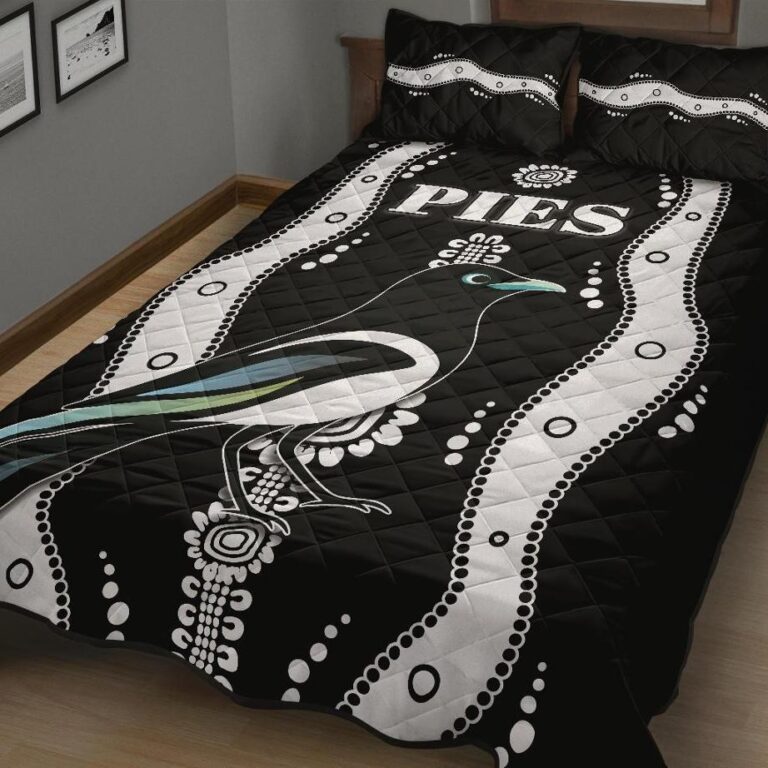 Australian Football League store - Loyal fans of Collingwood Football Club's Quilt + 1/2 Pillow Cases:vintage Australian Football League suit,uniform,apparel,shirts,merch,hoodie,jackets,shorts,sweatshirt,outfits,clothes