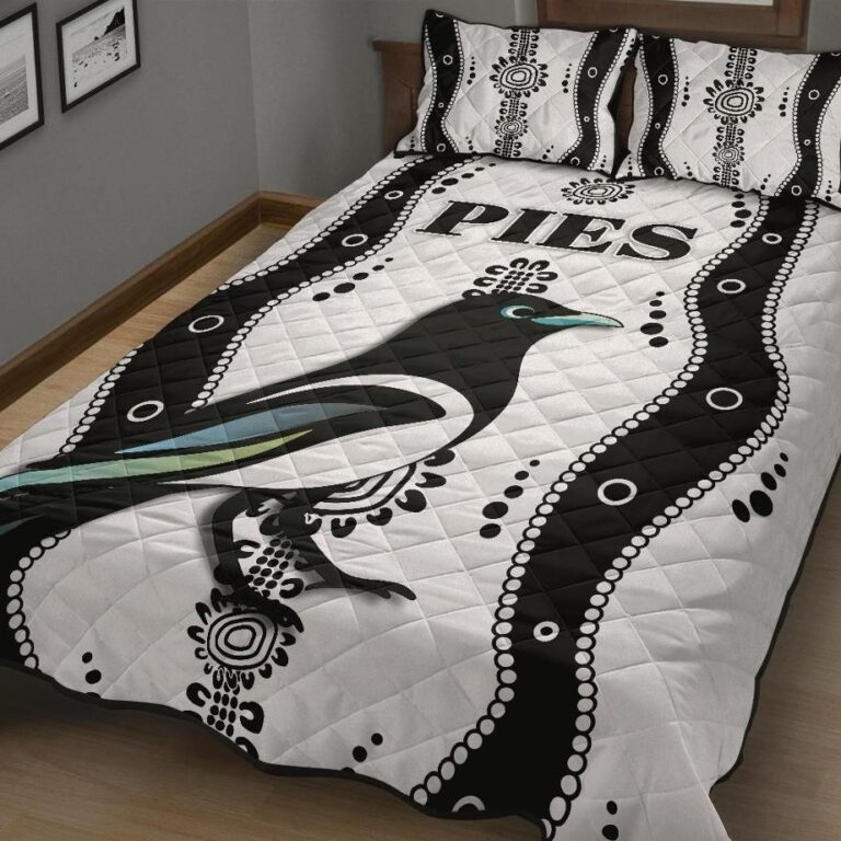 Australian Football League store - Loyal fans of Collingwood Football Club's Quilt + 1/2 Pillow Cases:vintage Australian Football League suit,uniform,apparel,shirts,merch,hoodie,jackets,shorts,sweatshirt,outfits,clothes