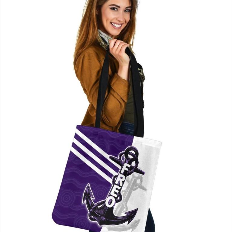 Australian Football League store - Loyal fans of Fremantle Dockers's Tote Bag:vintage Australian Football League suit,uniform,apparel,shirts,merch,hoodie,jackets,shorts,sweatshirt,outfits,clothes