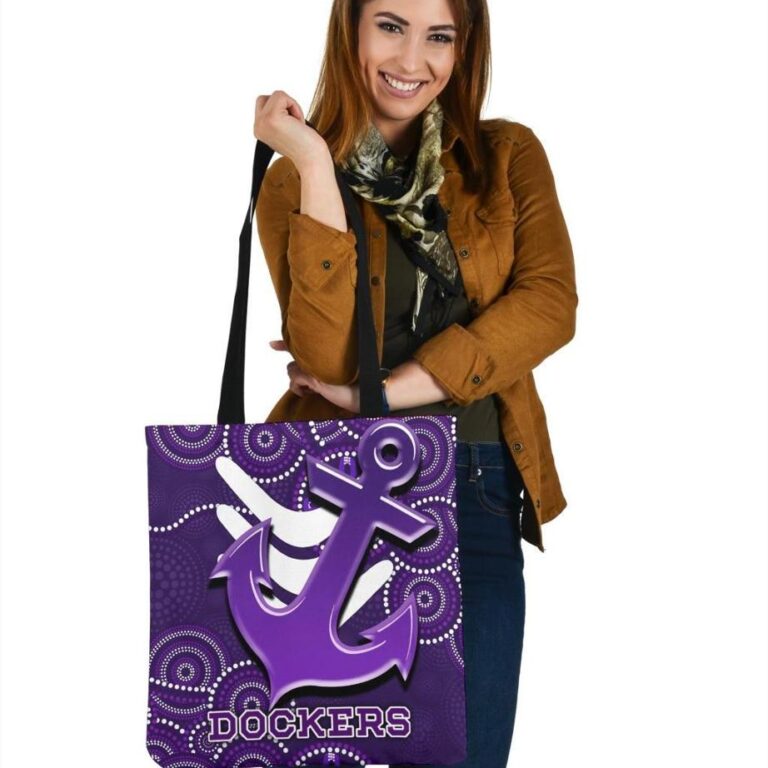 Australian Football League store - Loyal fans of Fremantle Dockers's Tote Bag:vintage Australian Football League suit,uniform,apparel,shirts,merch,hoodie,jackets,shorts,sweatshirt,outfits,clothes