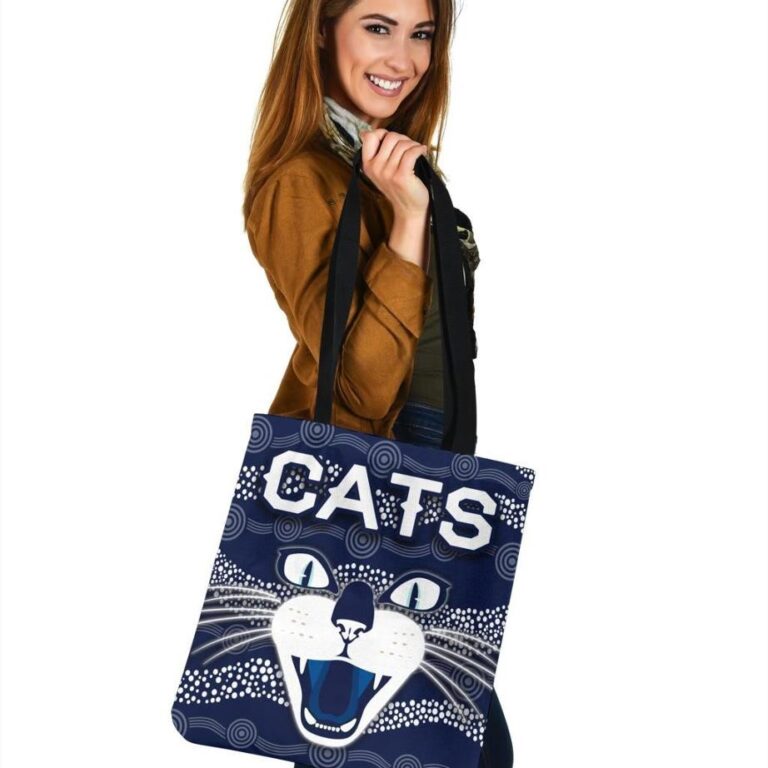 Australian Football League store - Loyal fans of Geelong Cats's Tote Bag:vintage Australian Football League suit,uniform,apparel,shirts,merch,hoodie,jackets,shorts,sweatshirt,outfits,clothes