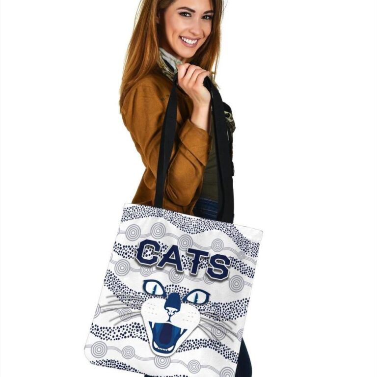 Australian Football League store - Loyal fans of Geelong Cats's Tote Bag:vintage Australian Football League suit,uniform,apparel,shirts,merch,hoodie,jackets,shorts,sweatshirt,outfits,clothes