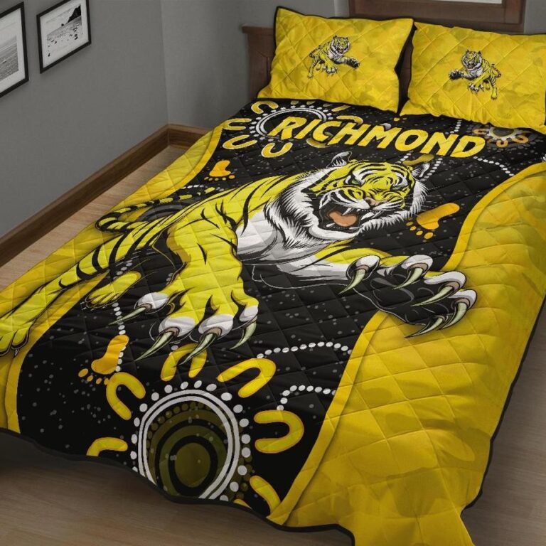 Australian Football League store - Loyal fans of Richmond Football Club's Quilt + 1/2 Pillow Cases:vintage Australian Football League suit,uniform,apparel,shirts,merch,hoodie,jackets,shorts,sweatshirt,outfits,clothes