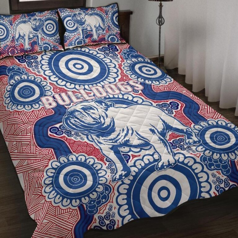 Australian Football League store - Loyal fans of Western Bulldogs's Quilt + 1/2 Pillow Cases:vintage Australian Football League suit,uniform,apparel,shirts,merch,hoodie,jackets,shorts,sweatshirt,outfits,clothes