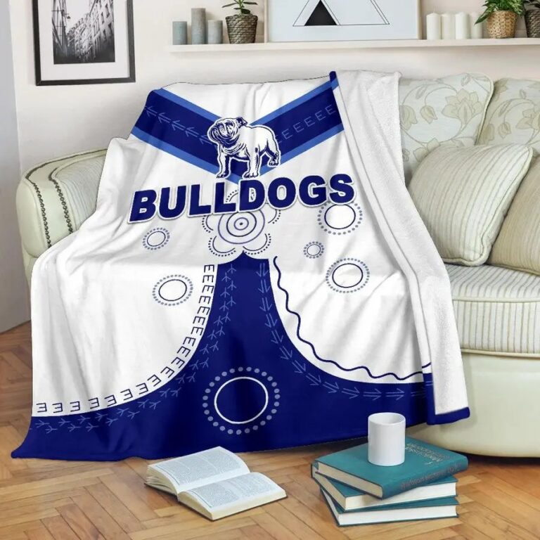 NRL Canterbury Bankstown Bulldogs - Indigenous Fleece Blanket V2