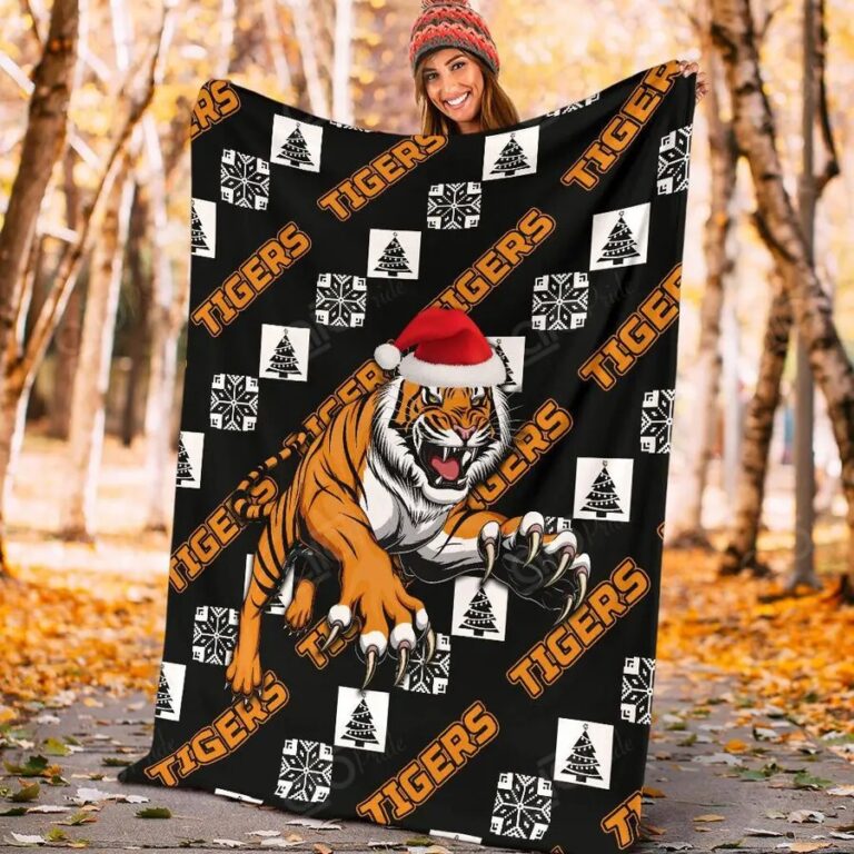 NRL Wests Tigers Christmas Fleece Blanket