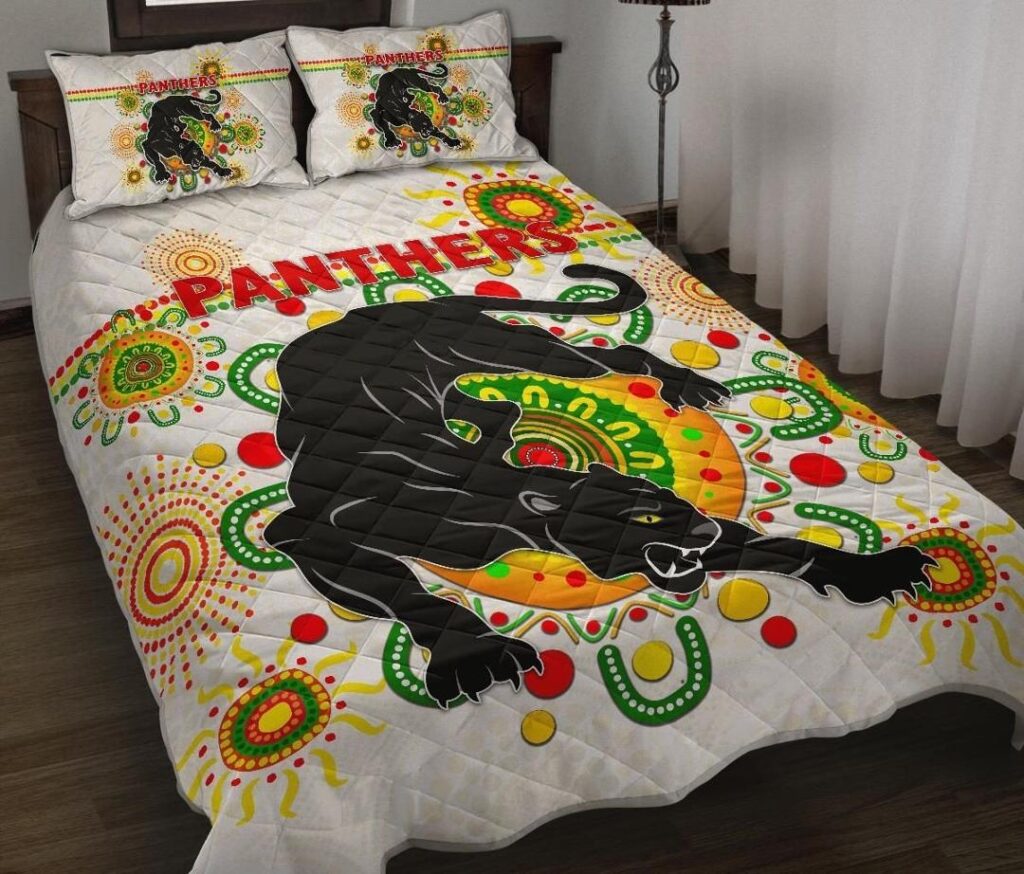 NRL Penrith Quilt Bed Set Indigenous Panthers - White