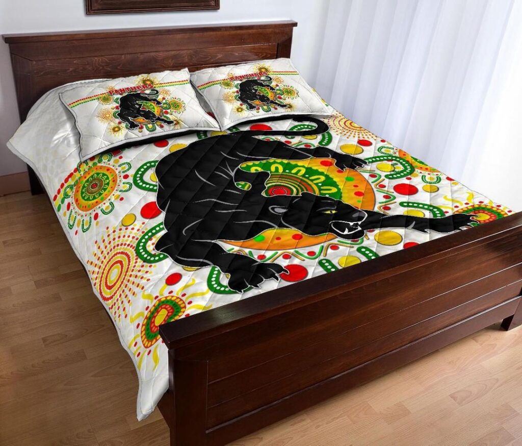 NRL Penrith Quilt Bed Set Indigenous Panthers - White