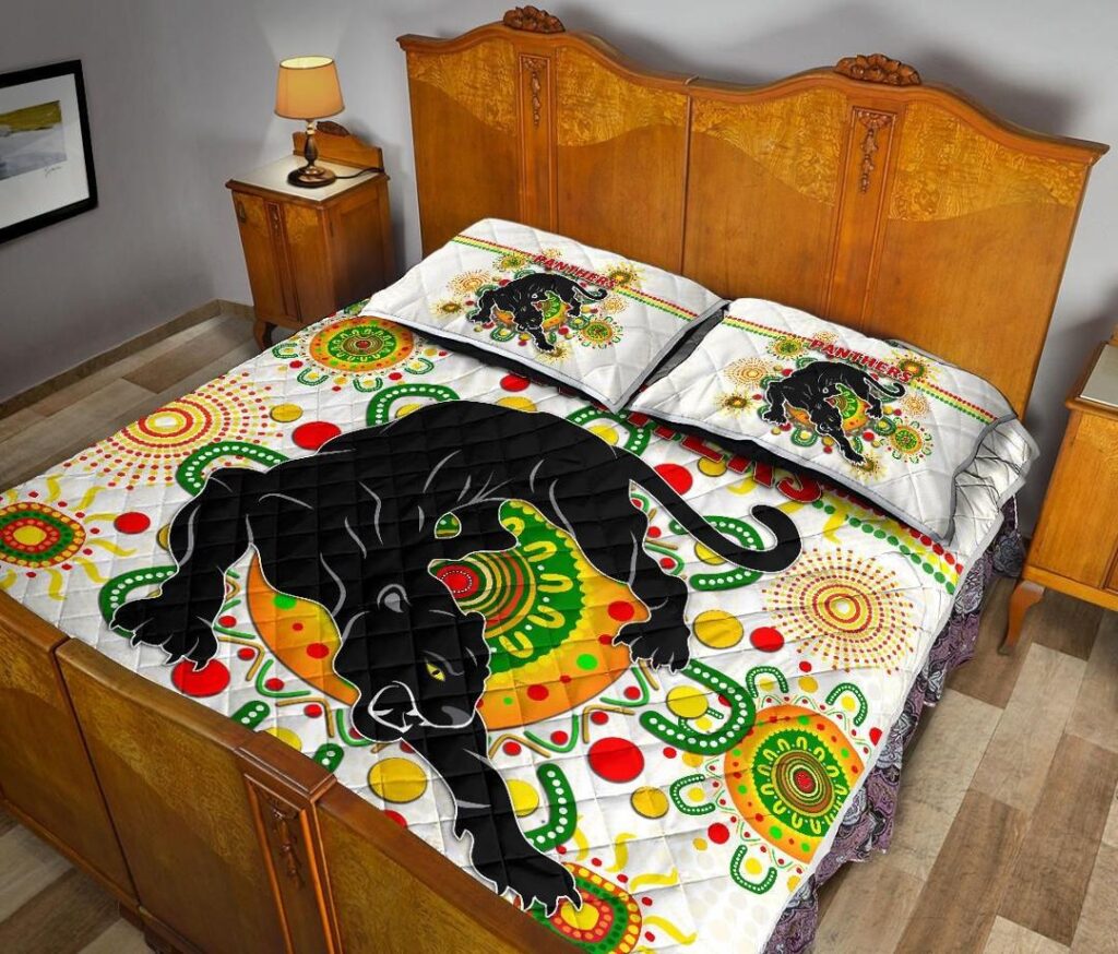 NRL Penrith Quilt Bed Set Indigenous Panthers - White