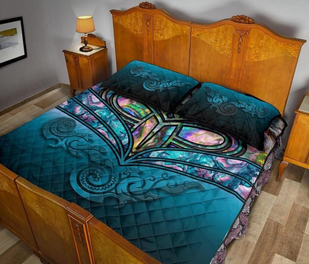 NRL New Zealand Warriors Quilt Bed Set, Maori Warriors Paua Shell Quilt And Pillow Cover