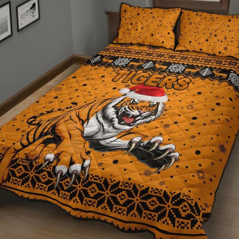 NRL Wests Christmas Quilt Bed Set Tigers Unique Vibes - Orange