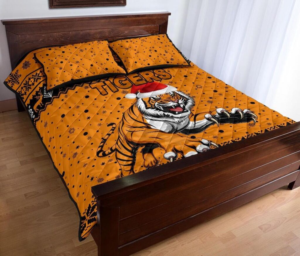 NRL Wests Christmas Quilt Bed Set Tigers Unique Vibes - Orange