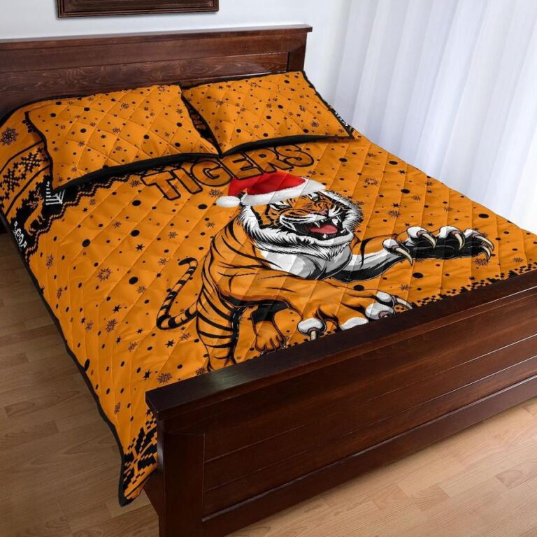 NRL Wests Christmas Quilt Bed Set Tigers Unique Vibes - Orange