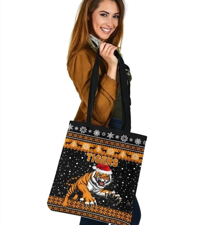 NRL Wests Tigers Unique Christmas Vibes Tote Bag