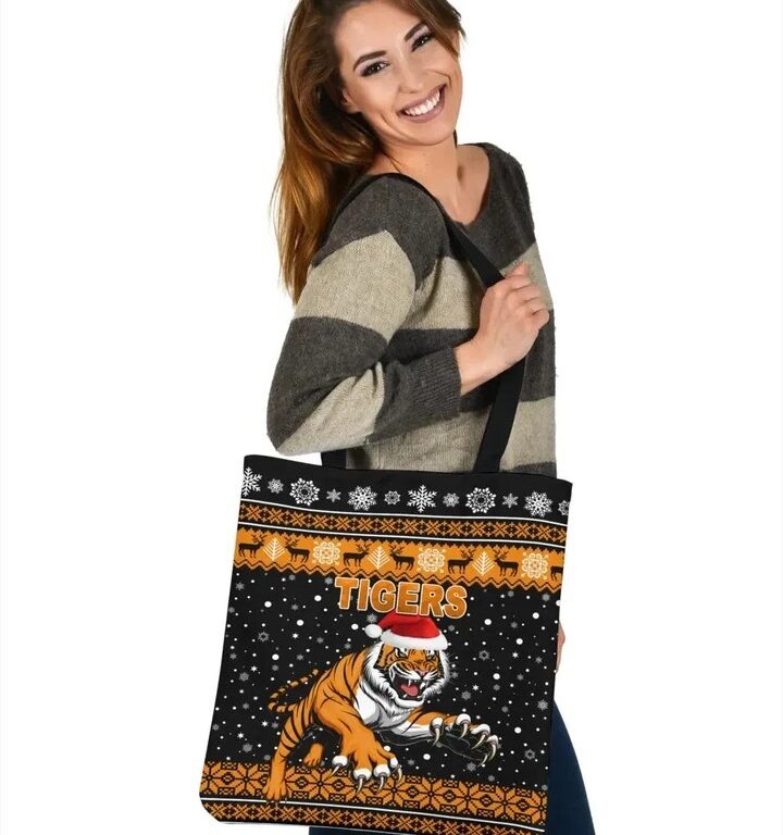 NRL Wests Tigers Unique Christmas Vibes Tote Bag
