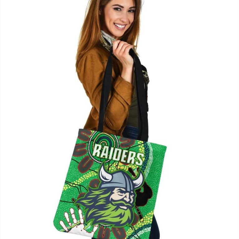 National Rugby League store - Loyal fans of Canberra Raiders's Tote Bag:vintage National Rugby League suit,uniform,apparel,shirts,merch,hoodie,jackets,shorts,sweatshirt,outfits,clothes