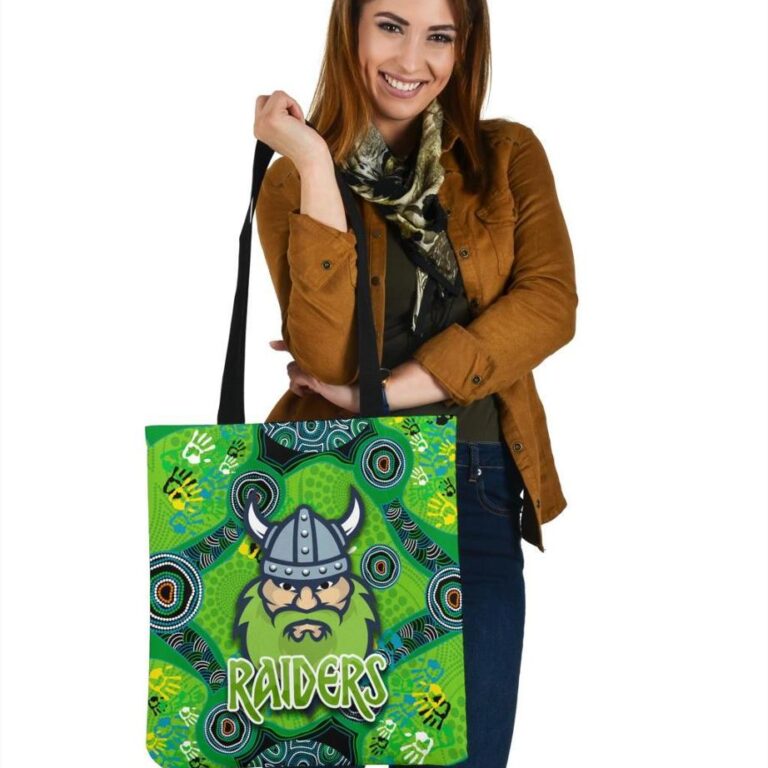 National Rugby League store - Loyal fans of Canberra Raiders's Tote Bag:vintage National Rugby League suit,uniform,apparel,shirts,merch,hoodie,jackets,shorts,sweatshirt,outfits,clothes