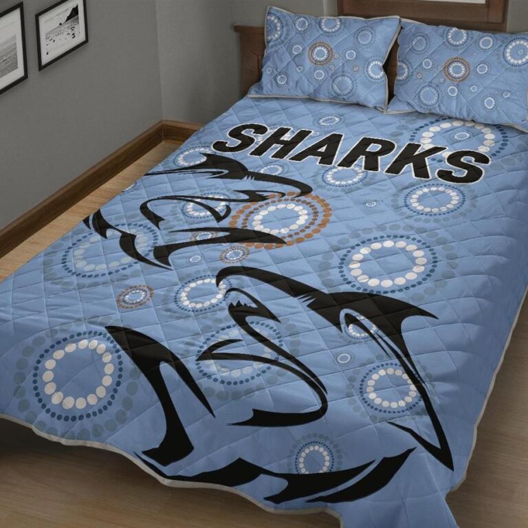 National Rugby League store - Loyal fans of Cronulla Sutherland Sharks's Quilt + 1/2 Pillow Cases:vintage National Rugby League suit,uniform,apparel,shirts,merch,hoodie,jackets,shorts,sweatshirt,outfits,clothes