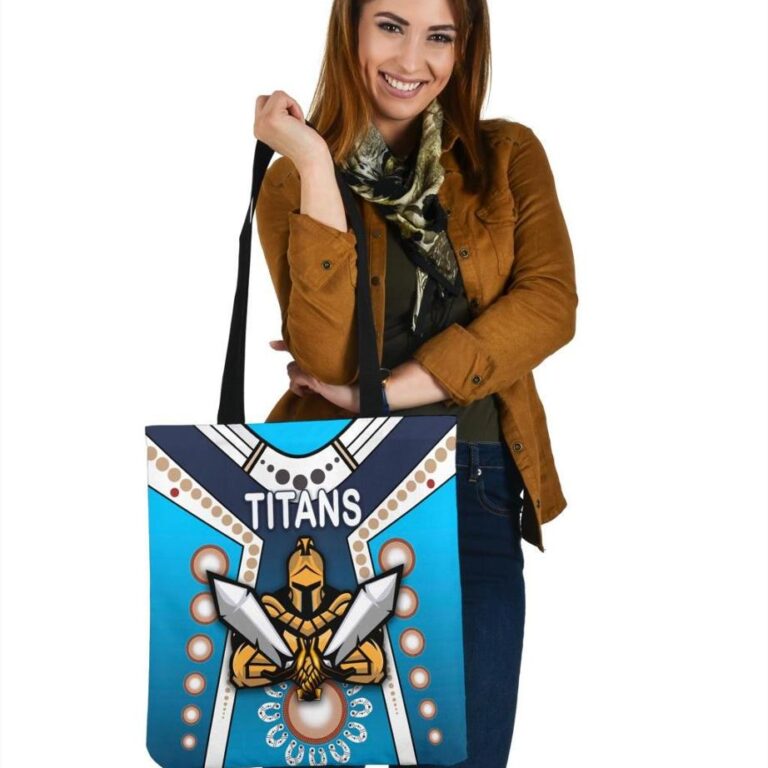 National Rugby League store - Loyal fans of Gold Coast Titans's Tote Bag:vintage National Rugby League suit,uniform,apparel,shirts,merch,hoodie,jackets,shorts,sweatshirt,outfits,clothes