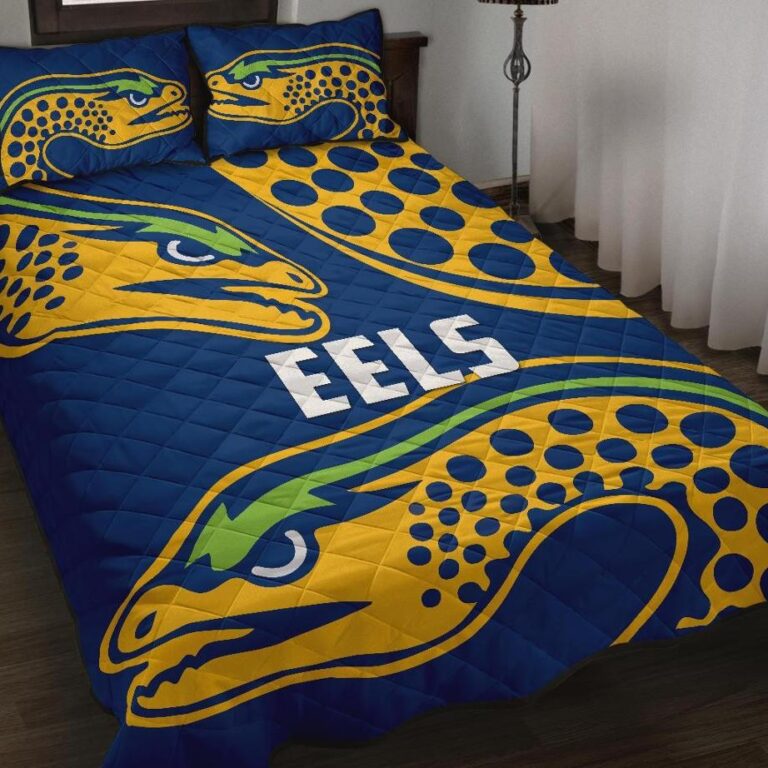 National Rugby League store - Loyal fans of Parramatta Eels's Quilt + 1/2 Pillow Cases:vintage National Rugby League suit,uniform,apparel,shirts,merch,hoodie,jackets,shorts,sweatshirt,outfits,clothes