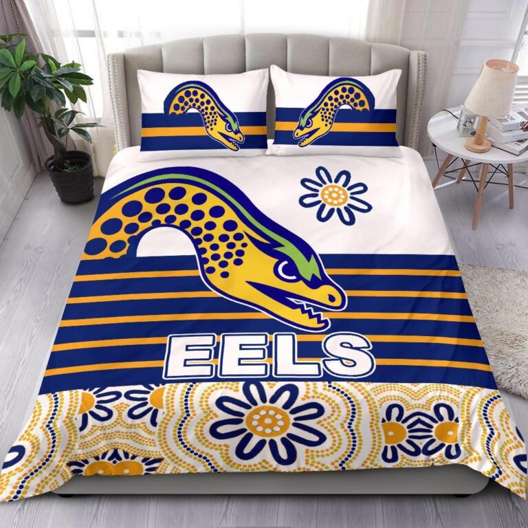 National Rugby League store - Loyal fans of Parramatta Eels's Bedding Duvet Cover + 1/2 Pillow Cases:vintage National Rugby League suit,uniform,apparel,shirts,merch,hoodie,jackets,shorts,sweatshirt,outfits,clothes