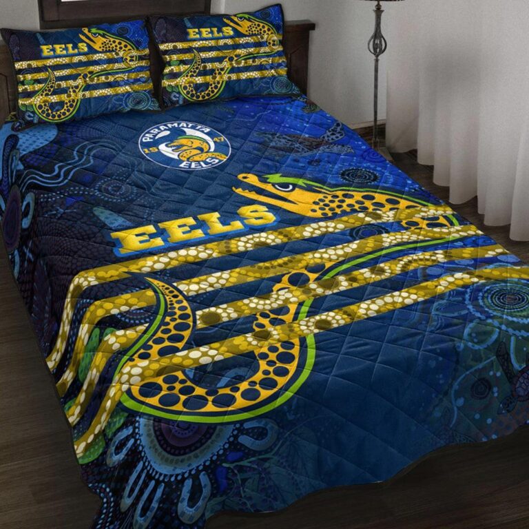 National Rugby League store - Loyal fans of Parramatta Eels's Quilt + 1/2 Pillow Cases:vintage National Rugby League suit,uniform,apparel,shirts,merch,hoodie,jackets,shorts,sweatshirt,outfits,clothes