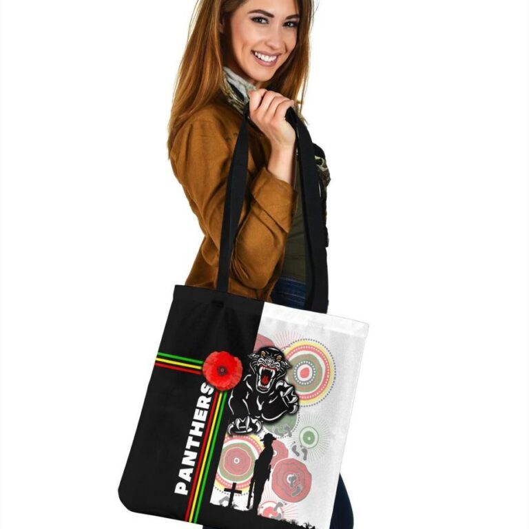National Rugby League store - Loyal fans of Penrith Panthers's Tote Bag:vintage National Rugby League suit,uniform,apparel,shirts,merch,hoodie,jackets,shorts,sweatshirt,outfits,clothes