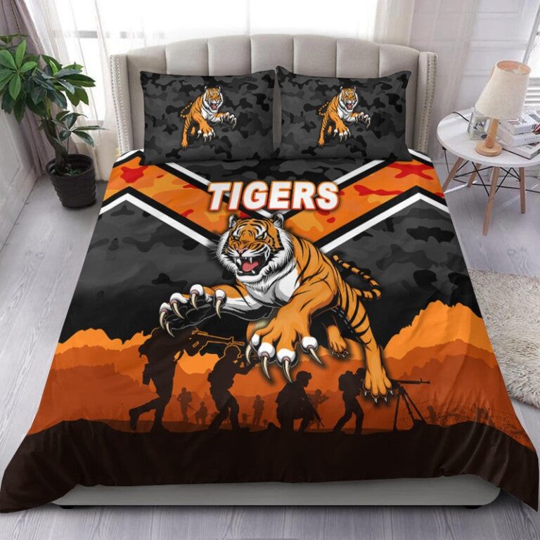 National Rugby League store - Loyal fans of Wests Tigers's Bedding Duvet Cover + 1/2 Pillow Cases:vintage National Rugby League suit,uniform,apparel,shirts,merch,hoodie,jackets,shorts,sweatshirt,outfits,clothes