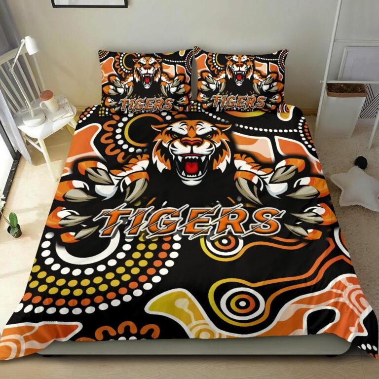 National Rugby League store - Loyal fans of Wests Tigers's Bedding Duvet Cover + 1/2 Pillow Cases:vintage National Rugby League suit,uniform,apparel,shirts,merch,hoodie,jackets,shorts,sweatshirt,outfits,clothes