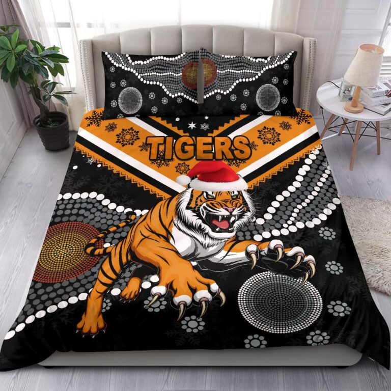 National Rugby League store - Loyal fans of Wests Tigers's Bedding Duvet Cover + 1/2 Pillow Cases:vintage National Rugby League suit,uniform,apparel,shirts,merch,hoodie,jackets,shorts,sweatshirt,outfits,clothes