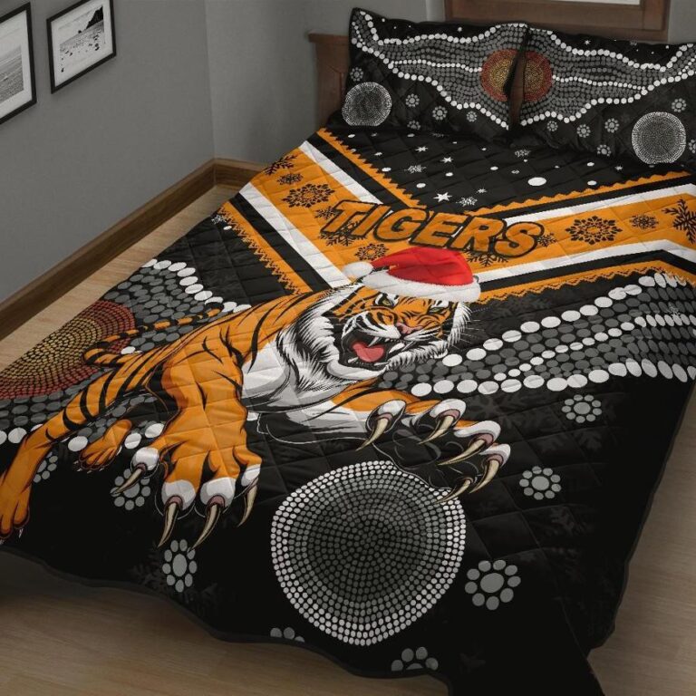 National Rugby League store - Loyal fans of Wests Tigers's Quilt + 1/2 Pillow Cases:vintage National Rugby League suit,uniform,apparel,shirts,merch,hoodie,jackets,shorts,sweatshirt,outfits,clothes