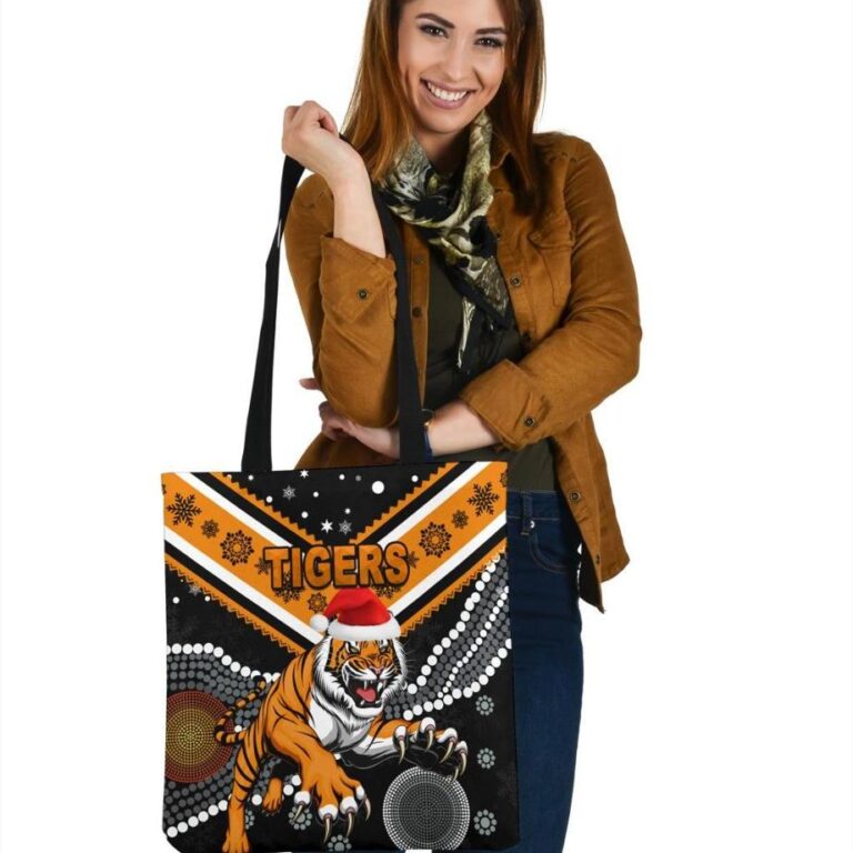 National Rugby League store - Loyal fans of Wests Tigers's Tote Bag:vintage National Rugby League suit,uniform,apparel,shirts,merch,hoodie,jackets,shorts,sweatshirt,outfits,clothes