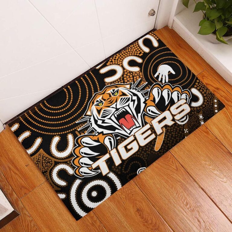 National Rugby League store - Loyal fans of Wests Tigers's Doormat:vintage National Rugby League suit,uniform,apparel,shirts,merch,hoodie,jackets,shorts,sweatshirt,outfits,clothes