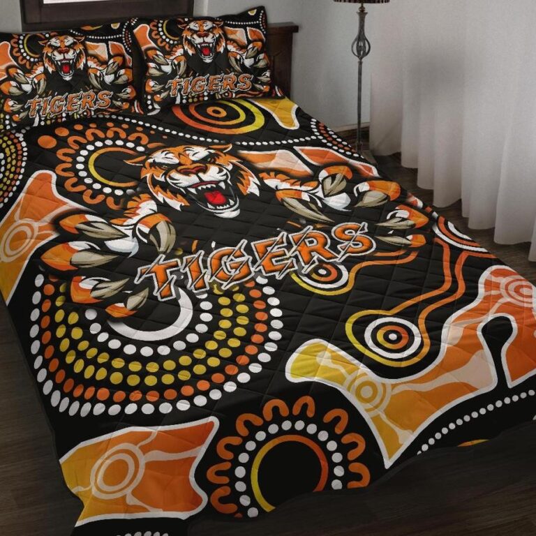 National Rugby League store - Loyal fans of Wests Tigers's Quilt + 1/2 Pillow Cases:vintage National Rugby League suit,uniform,apparel,shirts,merch,hoodie,jackets,shorts,sweatshirt,outfits,clothes