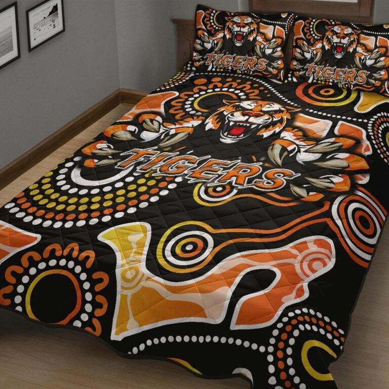 National Rugby League store - Loyal fans of Wests Tigers's Quilt + 1/2 Pillow Cases:vintage National Rugby League suit,uniform,apparel,shirts,merch,hoodie,jackets,shorts,sweatshirt,outfits,clothes