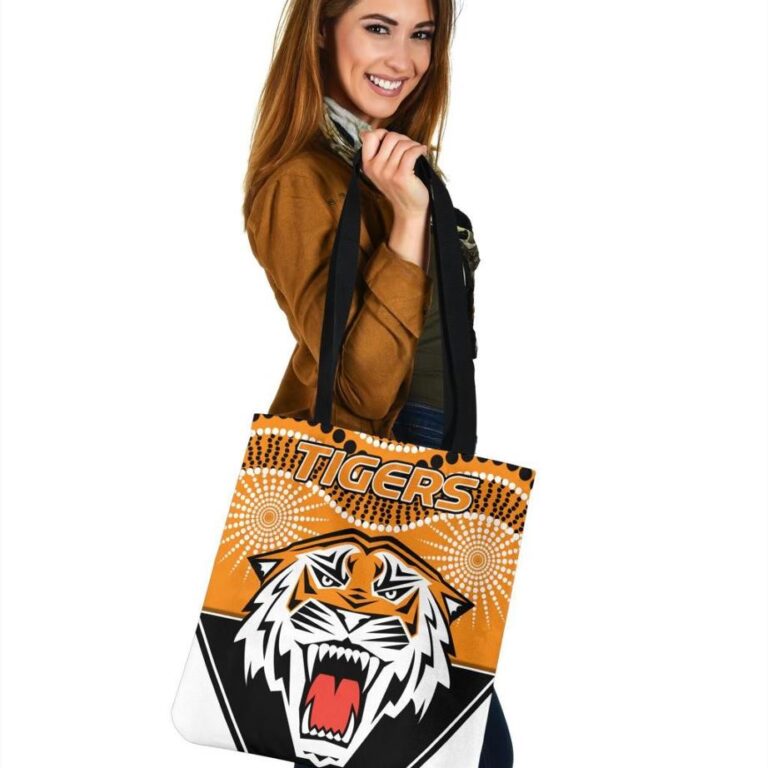 National Rugby League store - Loyal fans of Wests Tigers's Tote Bag:vintage National Rugby League suit,uniform,apparel,shirts,merch,hoodie,jackets,shorts,sweatshirt,outfits,clothes