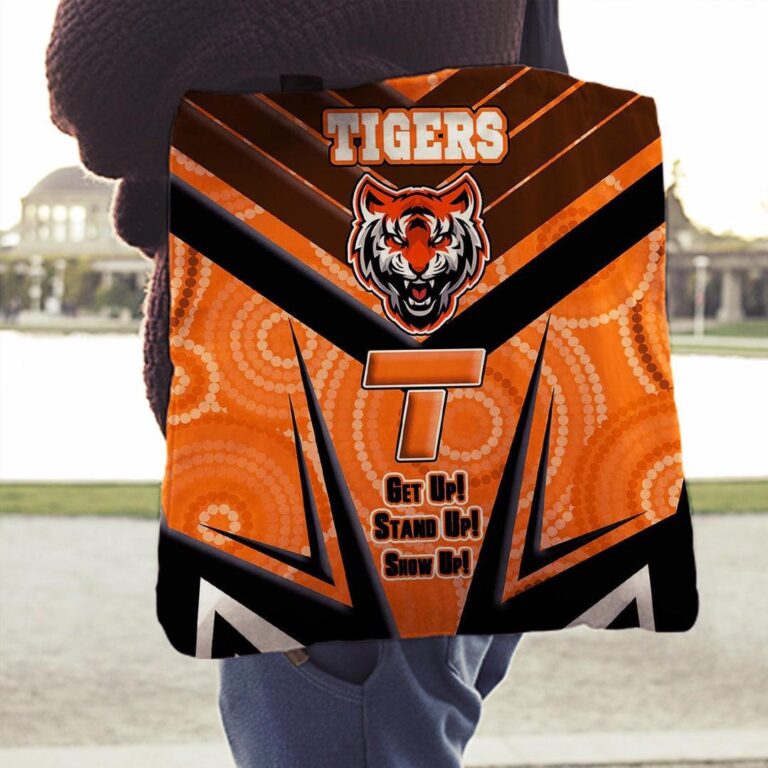National Rugby League store - Loyal fans of Wests Tigers's Tote Bag:vintage National Rugby League suit,uniform,apparel,shirts,merch,hoodie,jackets,shorts,sweatshirt,outfits,clothes